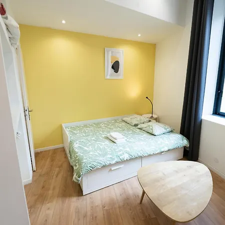 Appartement Modern Ac In The Heart Of Chartrons